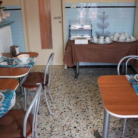 Bed & Breakfast La Perla Rosa Pescara Exterior photo