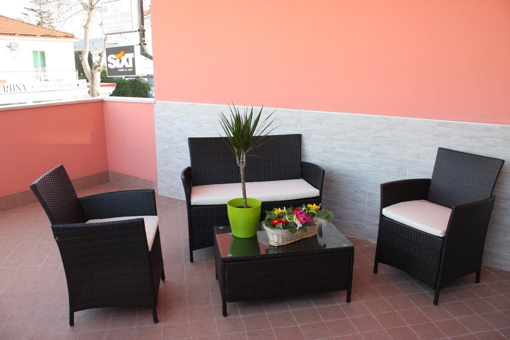 Bed & Breakfast La Perla Rosa Pescara Exterior photo