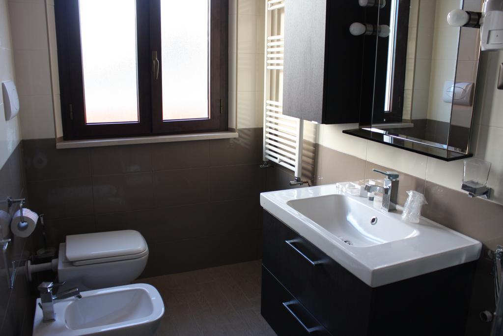 Bed & Breakfast La Perla Rosa Pescara Room photo