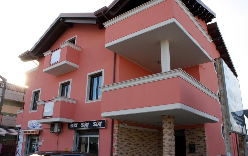 Bed & Breakfast La Perla Rosa Pescara Exterior photo