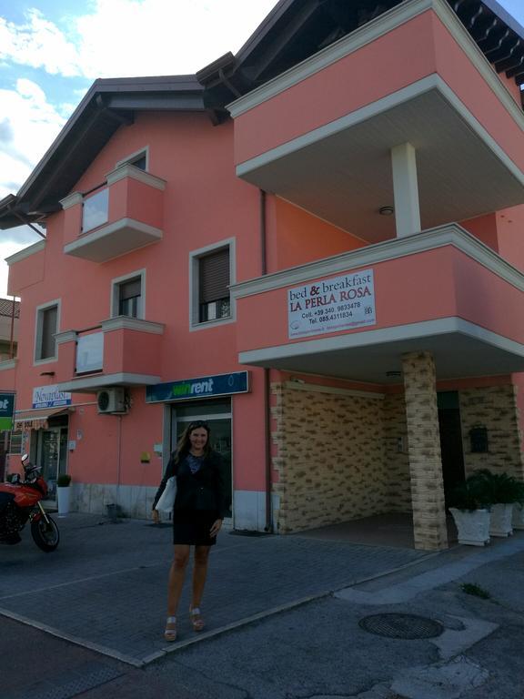 Bed & Breakfast La Perla Rosa Pescara Exterior photo